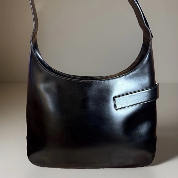 Salvatore Ferragamo Leather Side Hug Clasp Strap Boss Studio Shoulder Bag - Picture 5 of 13